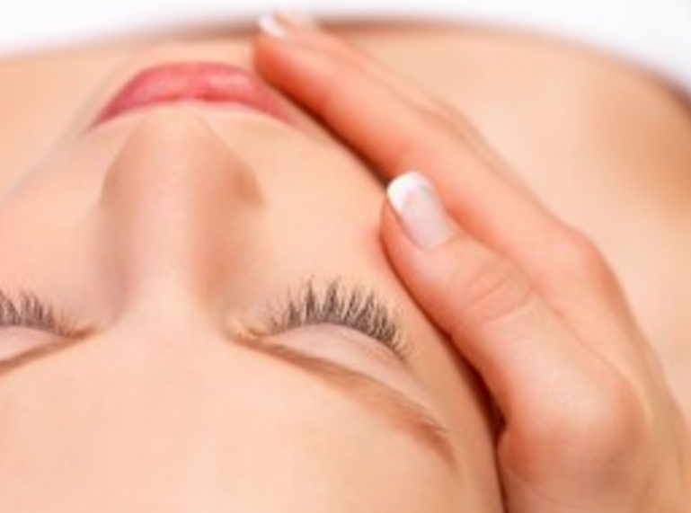 Подарочный сертификат Косметическая маска и массаж лица