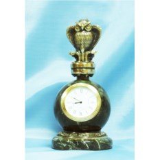 Часы "Сова на шаре"